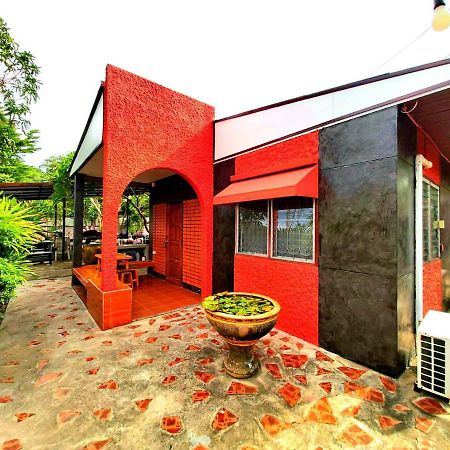 Wilailak Bungalow @ Koh Srichang Ко-Січанг Екстер'єр фото